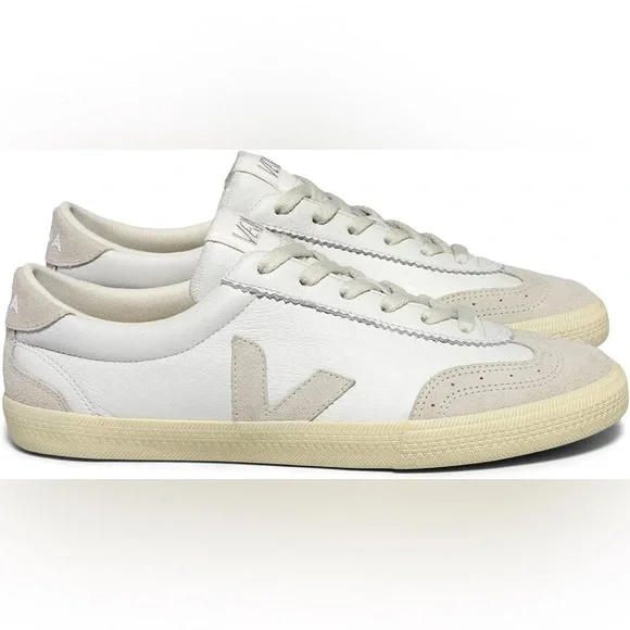 Veja Volley Sneakers - Picture 3 of 9